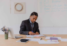 Time Management Skills for Professionals: A Complete Guide to Working Smarter